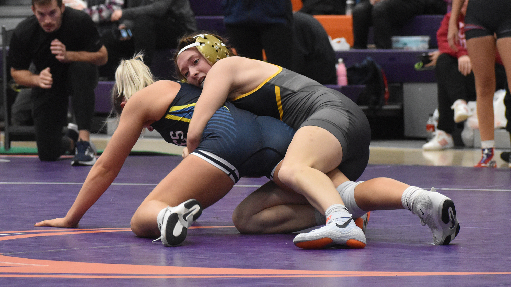 Bostelman in Finals, Estrada and Vanderwood Place in Top Four at MVC Open